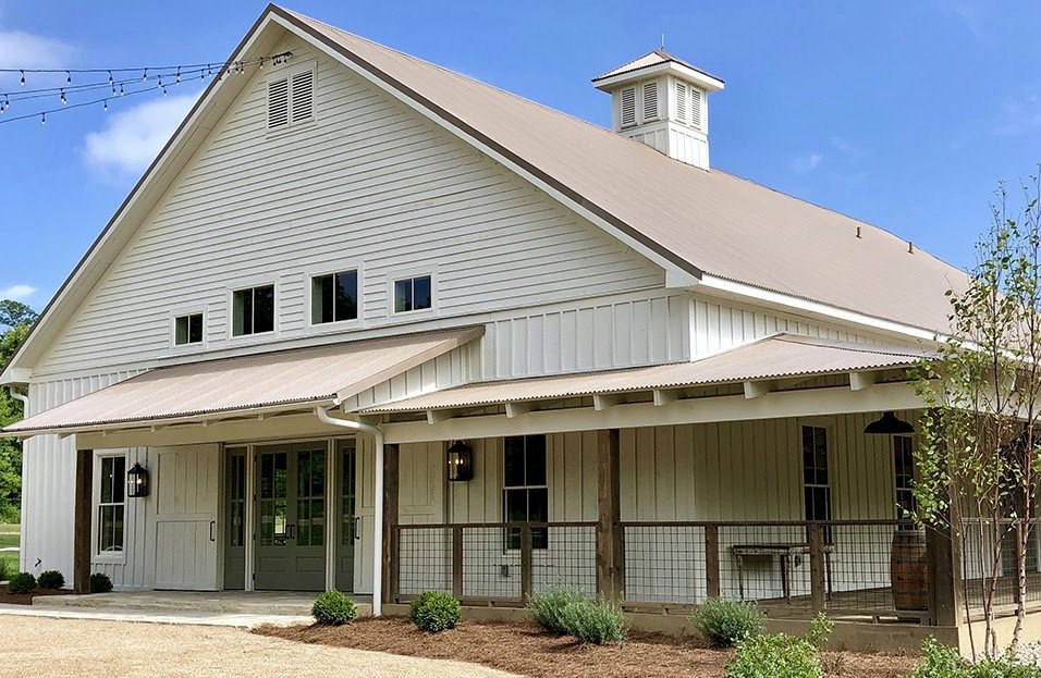 Metal Siding & Roofing For Barns Cost, Options, & Best Panels-2