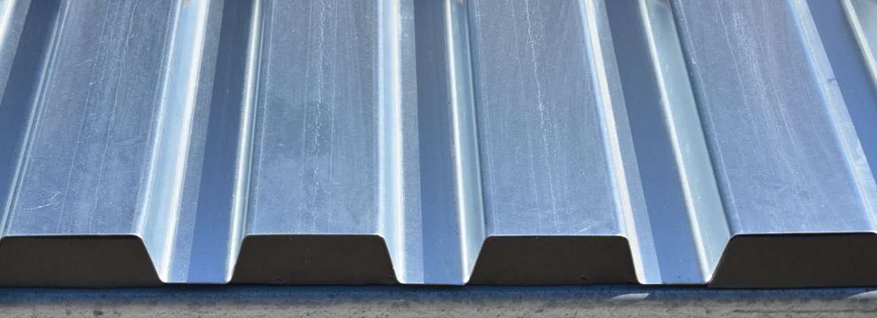 https://f.hubspotusercontent30.net/hubfs/6069238/Website%20Transfer%20Project%20April%202020/Product%20Inner%20Pages/Foam%20Closures%20for%20Metal%20Decking/B%20Deck,%20Inside,%201.5%20inch%20Foam%20Individual%20Plugs/Slider%201%2002-B-Deck-with-Foam-Plugs_b.jpg