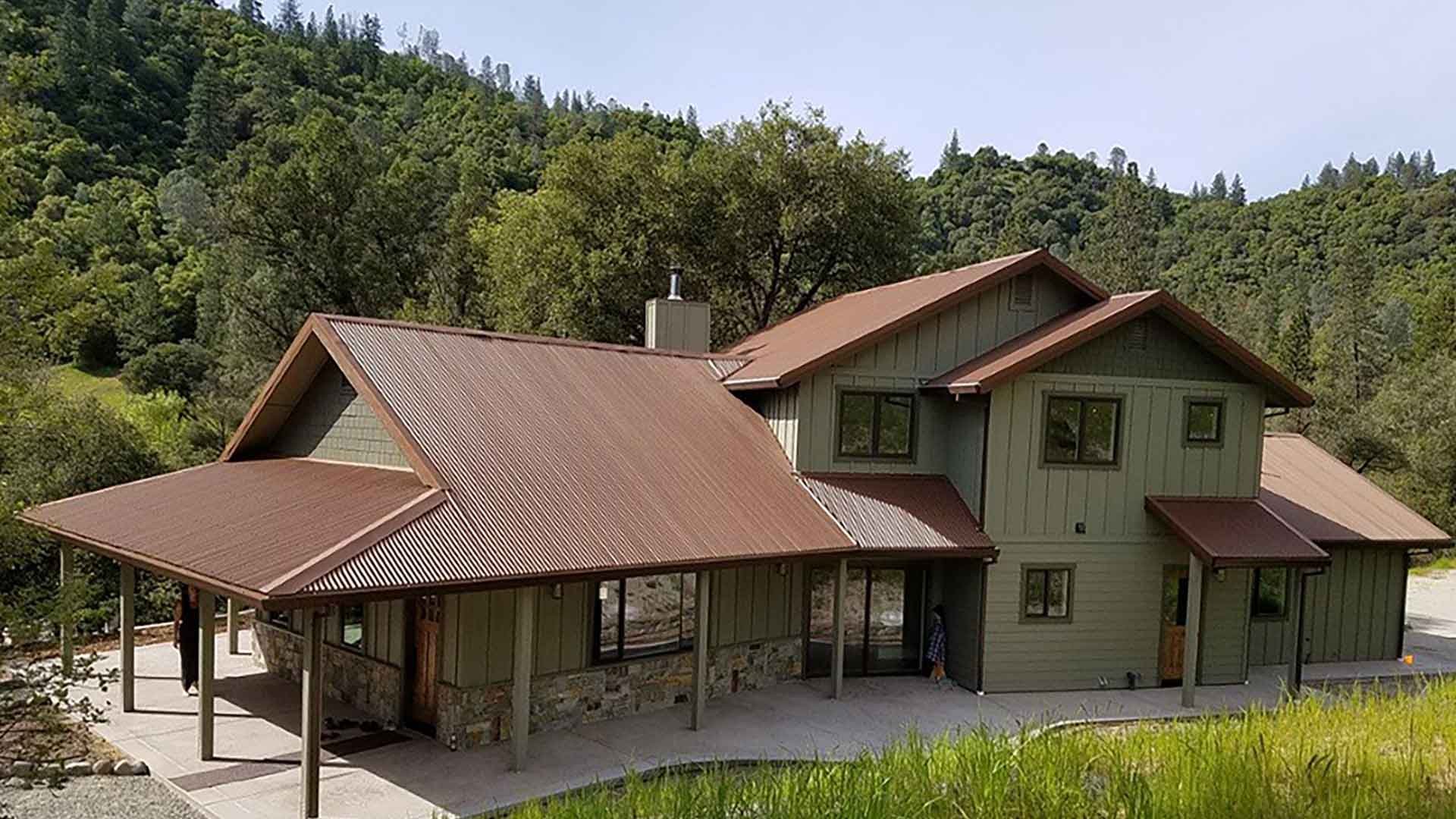 antique-rustic-corrugated-metal-roof