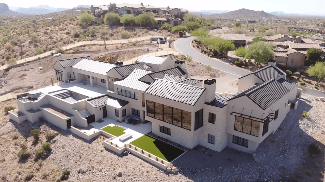 https://6069238.fs1.hubspotusercontent-na1.net/hubfs/6069238/wsmr-gallery-page-photos/standing-seam-gallery/matte-black-standing-seam-reinesch-construction-02.png