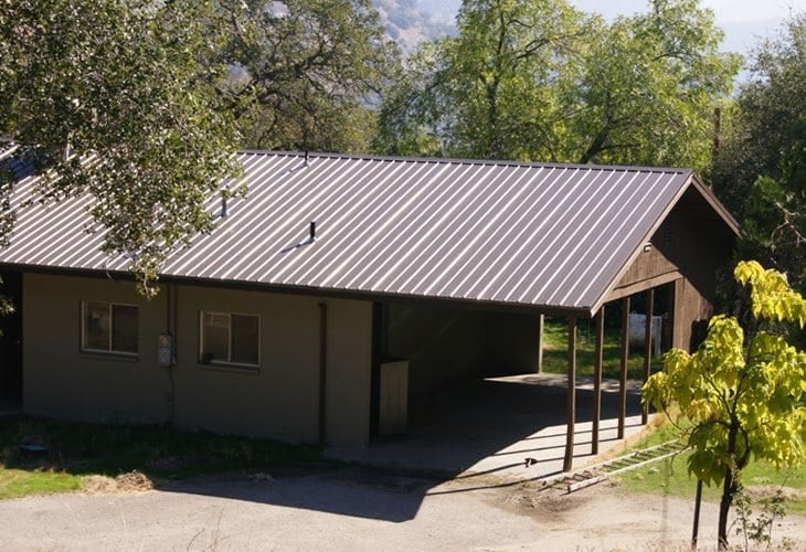 R-Panel Roof In Koko Brown