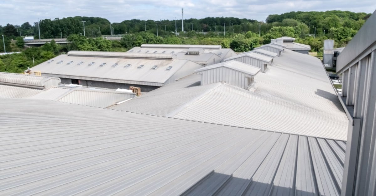 Aluminum Roofing: The Pros And Cons