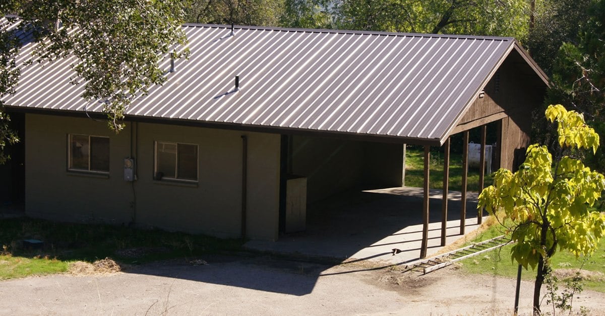 SMP Painted Metal Roofing & Metal Siding Panels